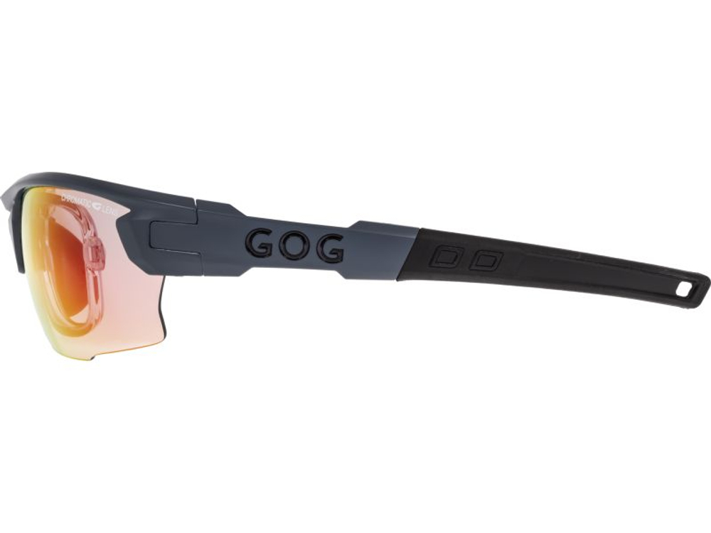 Спортивные очки с диоптриями GOG Steno C / Matt Grey-Black / Photochromic Red Lens