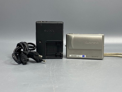 Sony Cyber-shot DSC-T1