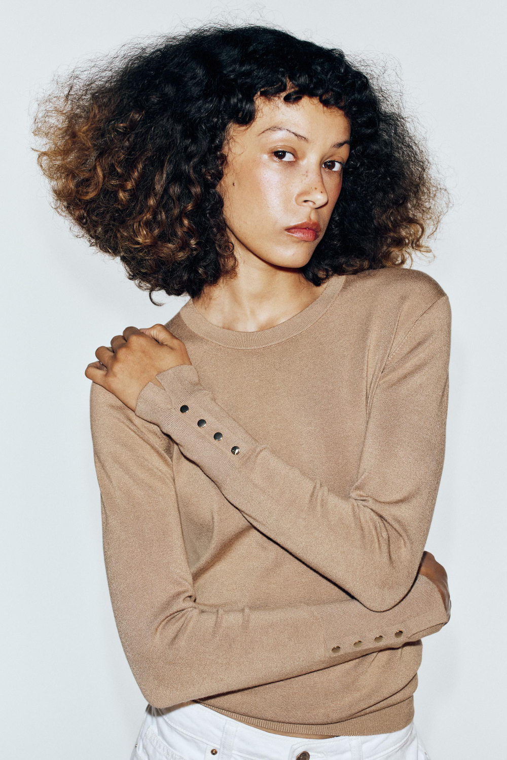БАЗОВЫЙ ТРИКОТАЖНЫЙ СВИТЕР — ZARA