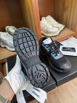 Кроссовки Chanel