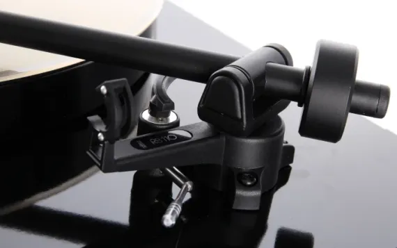 Rega Planar 1 Plus Matte Black