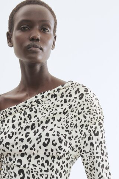 Топ на одно плечо с драпировкой — Белый/с леопардовым принтом - H&M