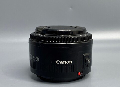 Canon EF 50mm f/1.8 II