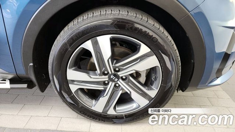 KIA Sorento HEV 1.6 2WD — 2021
