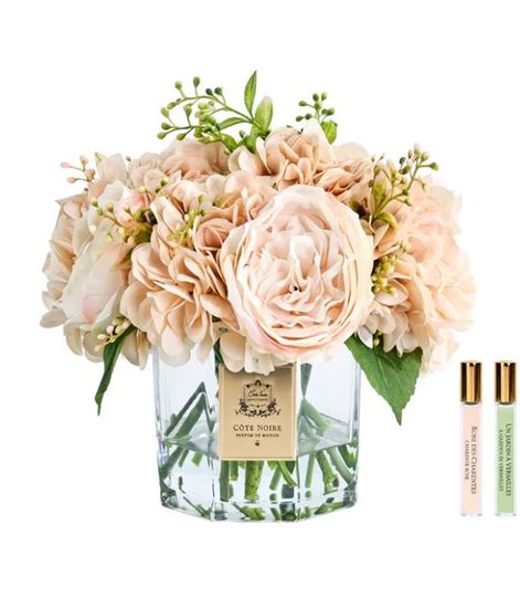 Букет гортензии с розами Classic bouquet Champagne, Cote Noire
