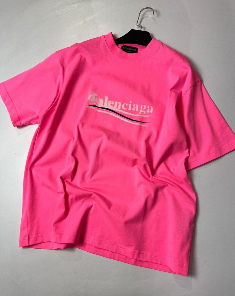 Футболка Balenciaga