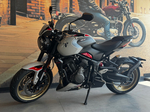 Triumph Trident 800, 2026
