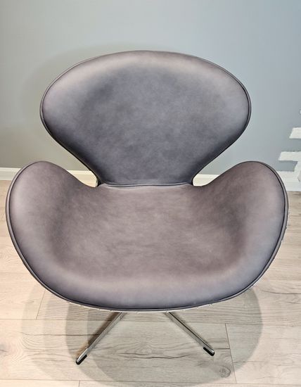 Поворотное кресло Swan Aviator