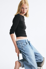 Облегающий топ с вырезом «лодочка» — длинные рукава - H&M