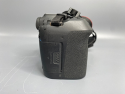 Canon EOS R7 Body 60.000 кадров
