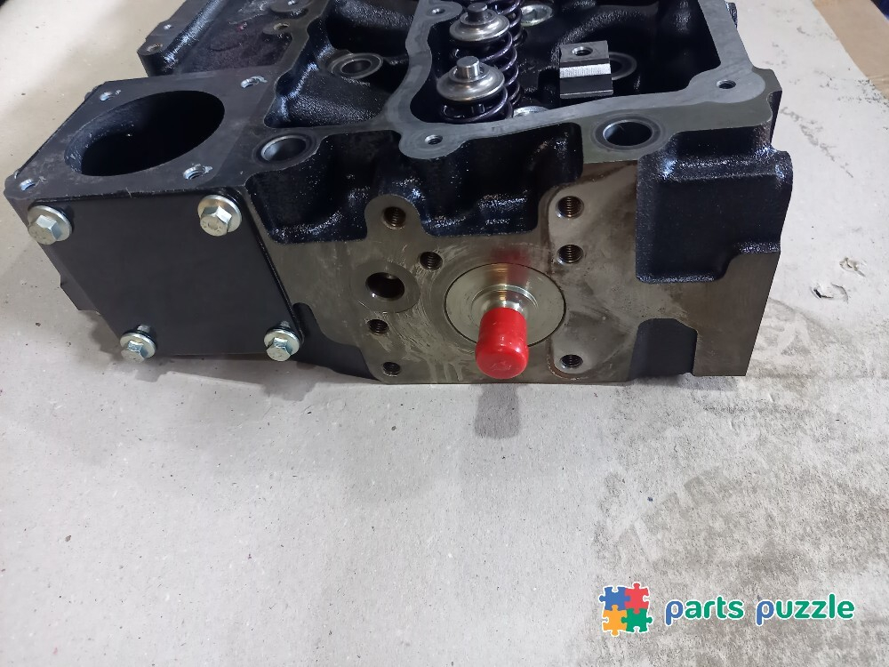Головка блока двигателя в сборе / KIT, CYL. HEAD АРТ: ZZ80268РО