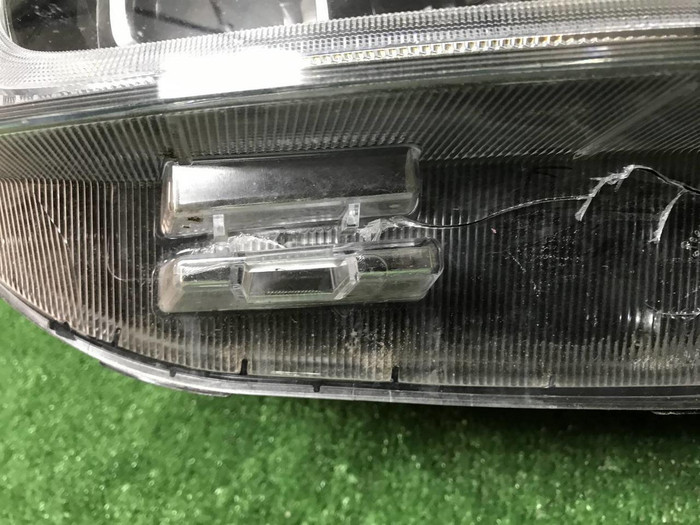 Фара правая Chery Tiggo 8 Pro (2021-2024) LED