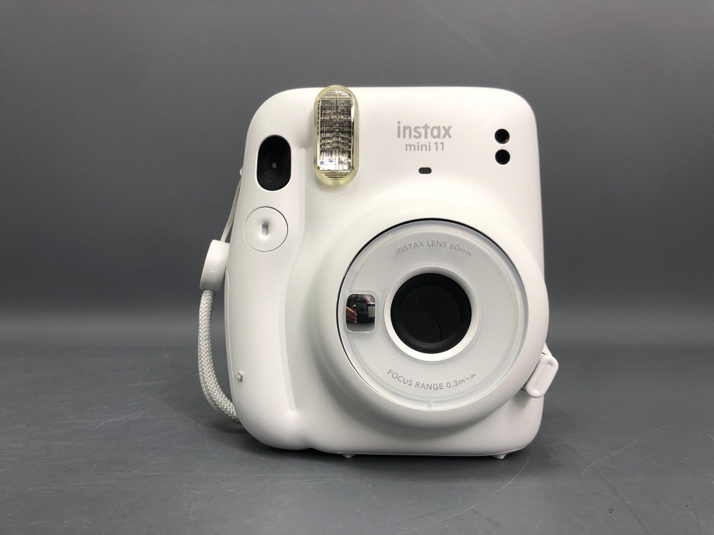 FujiFilm Instax Mini 11