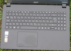 Ноутбук Acer Extensa 15 EX215-52-586W Core i5 1035G1/4Gb/SSD256Gb/Intel UHD Graphics/15.6;/FHD (1920x1080)/Eshell/black/WiFi/BT/Cam NX.EG8ER.013