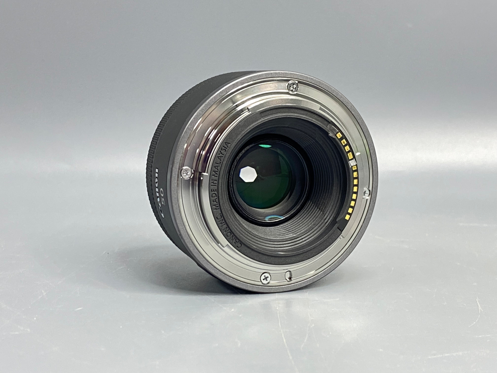 Canon RF 50mm 1.8 STM