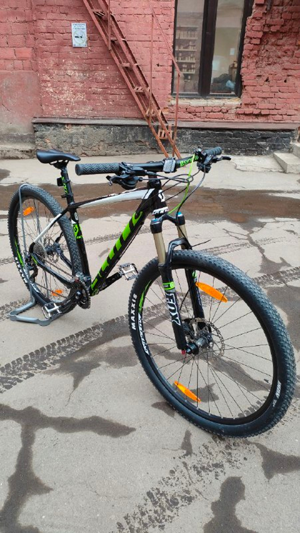 Велосипед горный спортивный Scott Scale 950 размер L