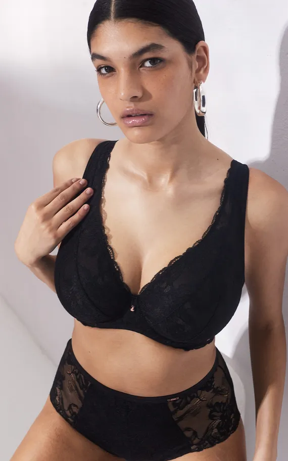 Бюстгальтер Sublime M Plus Bralette Black