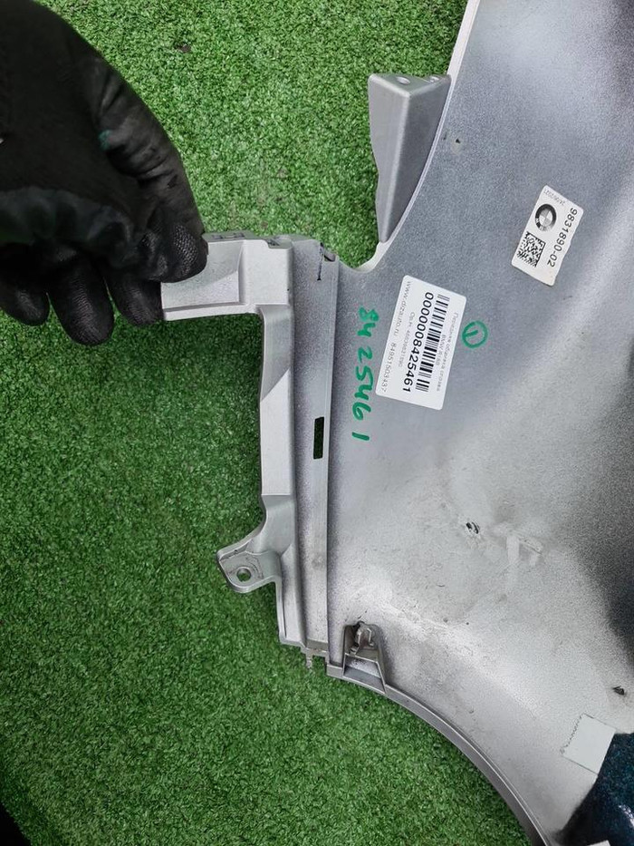Накладка передняя правая BMW R18B (2021-н.в.)