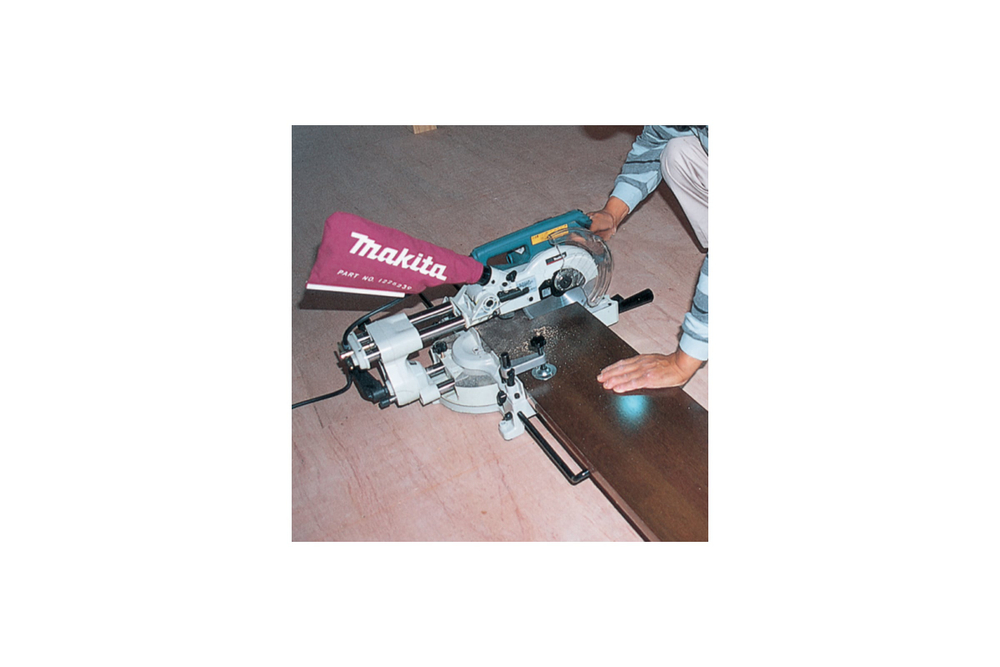 Торцовочная пила Makita LS0714N 198610