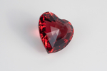 Пресс-папье Swarovski в виде сердца красного цвета
