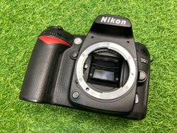 Nikon D90 27.000 кадров ( С дефектом )