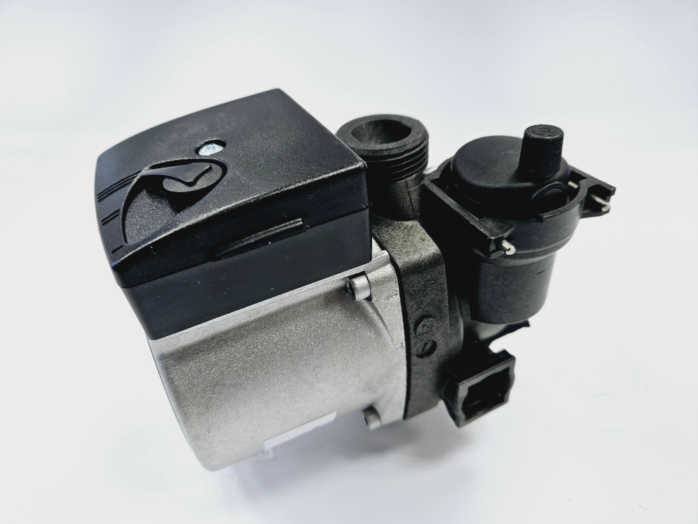 Циркуляционный насос (GRUNDFOS UPSO 15-60) для GAZLUX Premium B-30-T1(F) (арт. 03-2002)