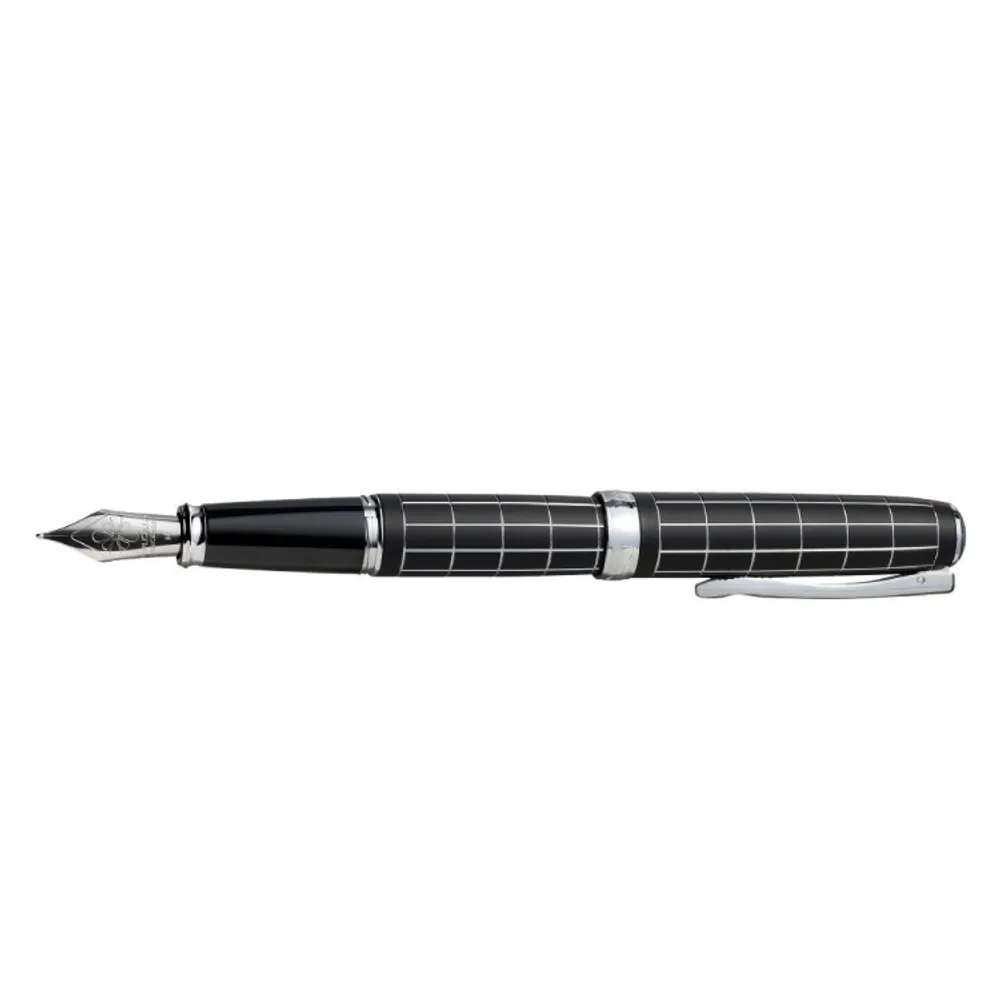 Перьевая ручка Diplomat Excellence A Plus rhomb черная с пером F (D40101023) 1
