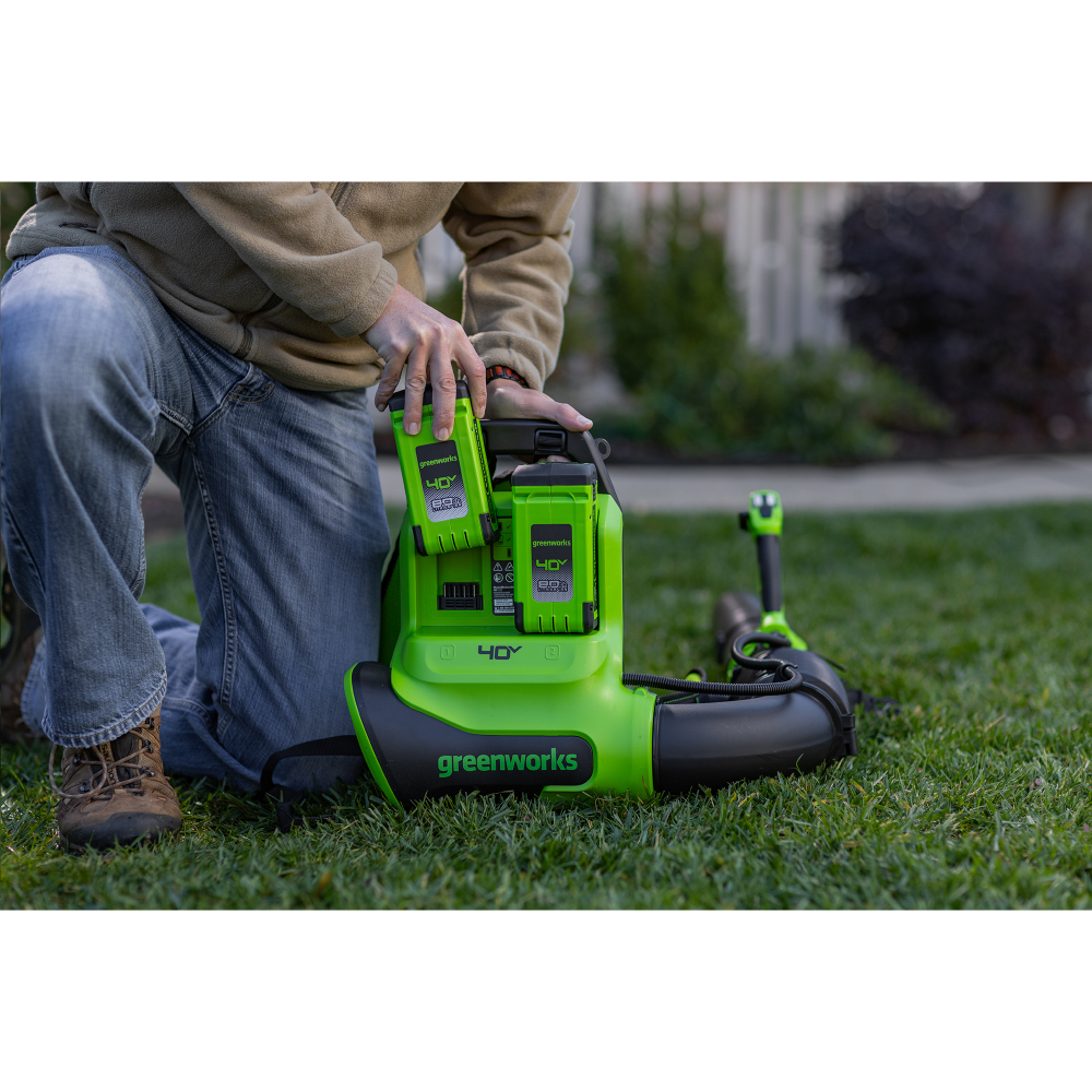 Ранцевая воздуходувка аккумуляторная Greenworks GD40BPG2, 40V, бесщеточная, с 1хАКБ 4 Ач и ЗУ