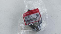 17211-Z0Z-000. ELEMENT, AIR CLEANER. HONDA