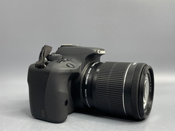 Canon 100D Kit 18-55mm IS STM 4.900 кадров