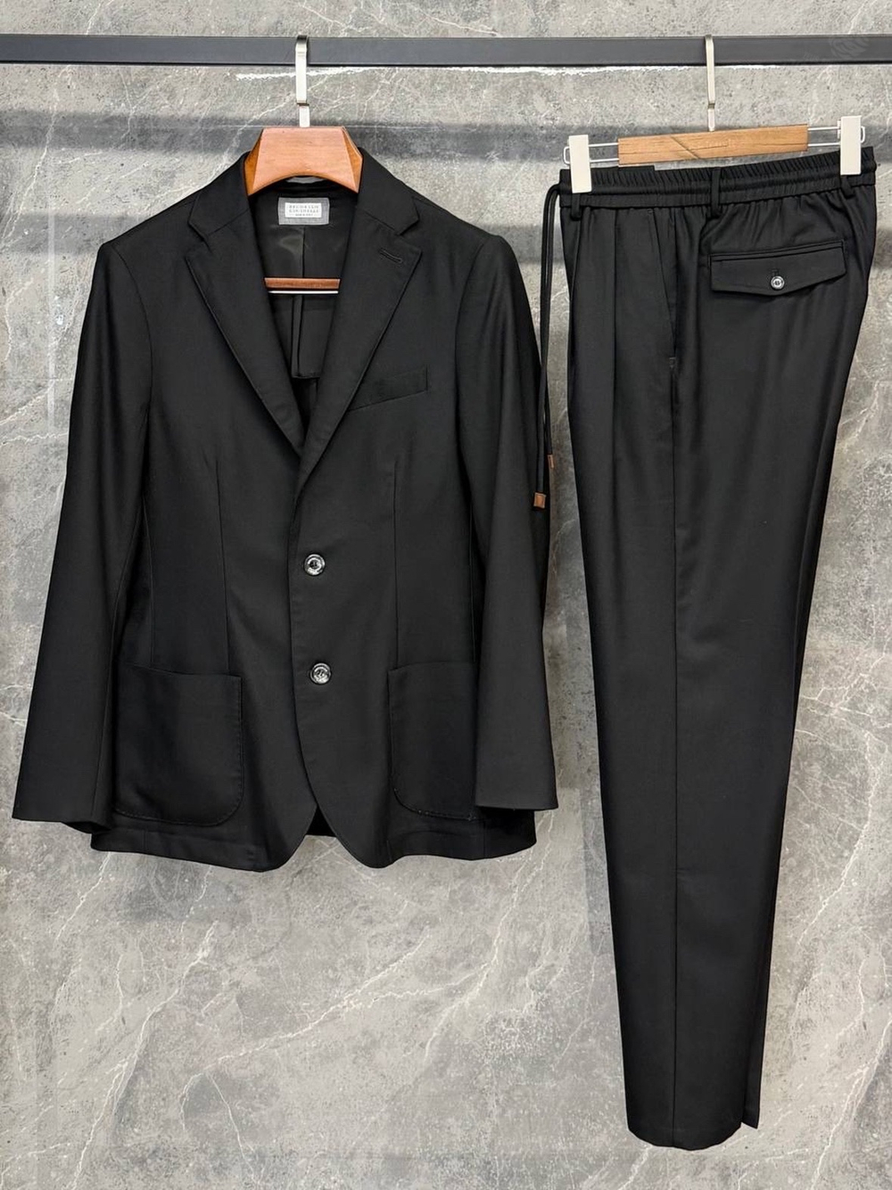 Костюм Brunello Cucinelli