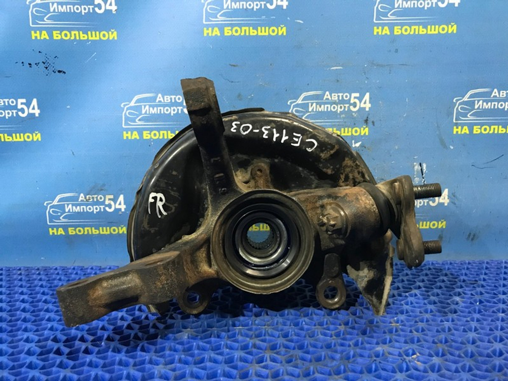 Ступица передняя правая TOYOTA SPRINTER 2000