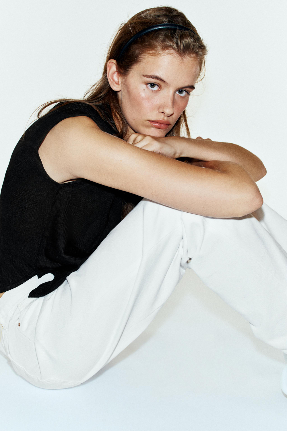 ТРИКОТАЖНЫЙ ТОП АСИММЕТРИЧНОГО КРОЯ — ZARA
