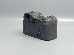 Canon EOS R6