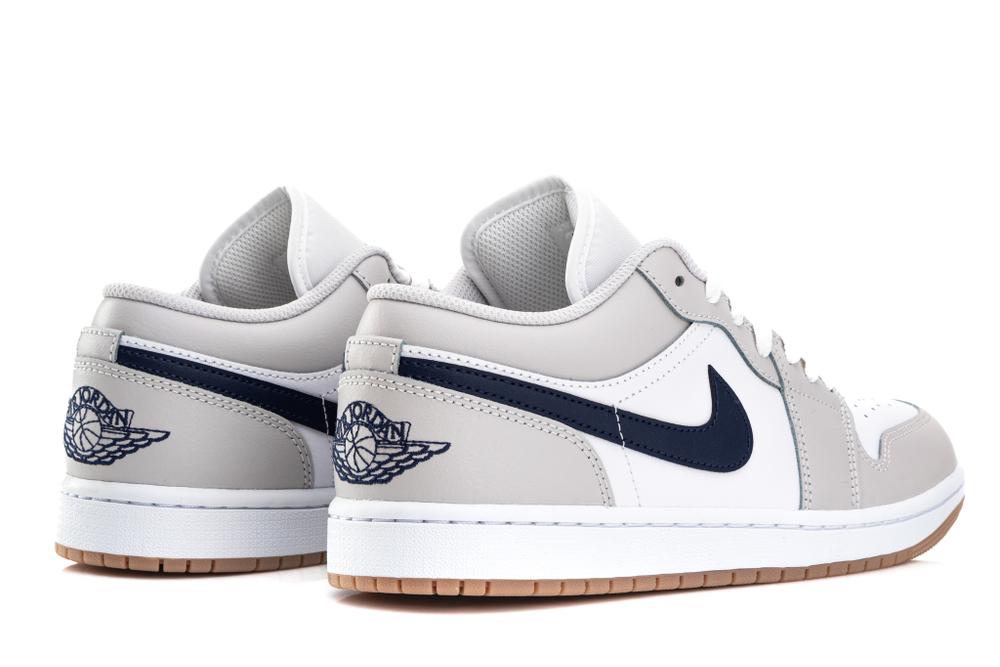Air Jordan 1 Low "Midnight Navy Neutral Grey"