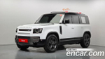 Land Rover Defender 110 P300 X-Dynamic SE — 2024