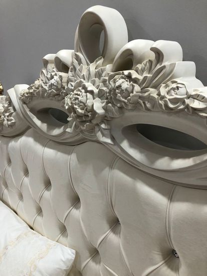 Кровать АФИНА  с мягким изголовьем корень крем