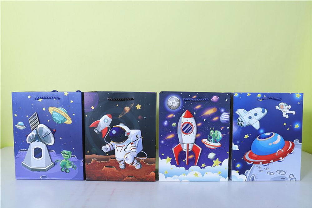 Подарочный пакет "Space Pack" 30х42 см