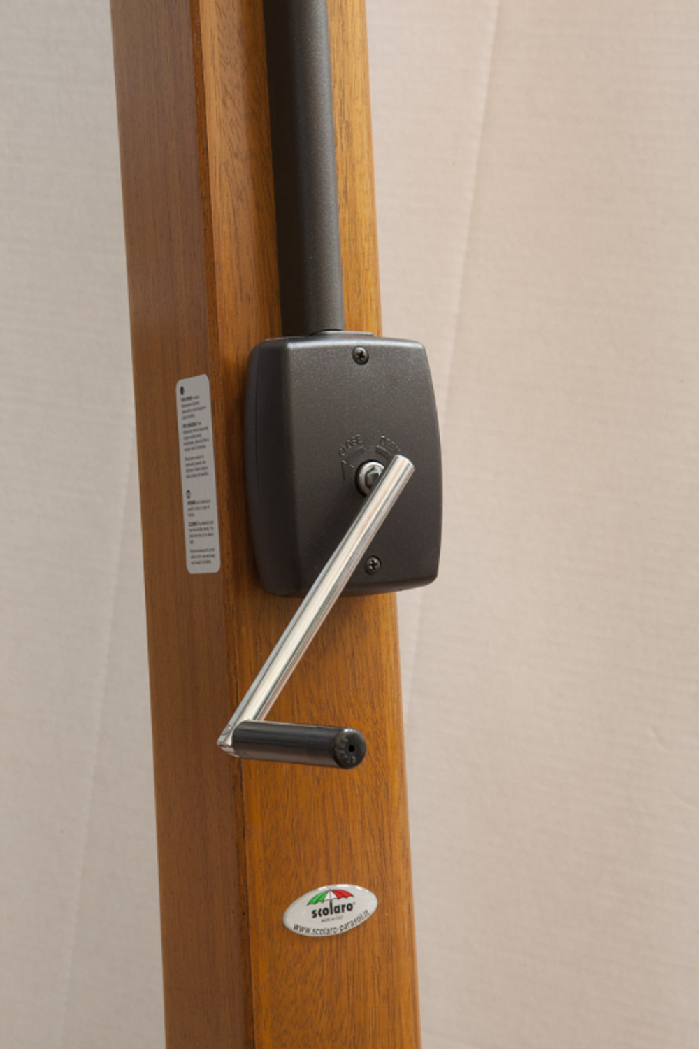 Зонт профессиональный 3х3 м Scolaro Palladio Braccio, имитация ироко, терракотовый