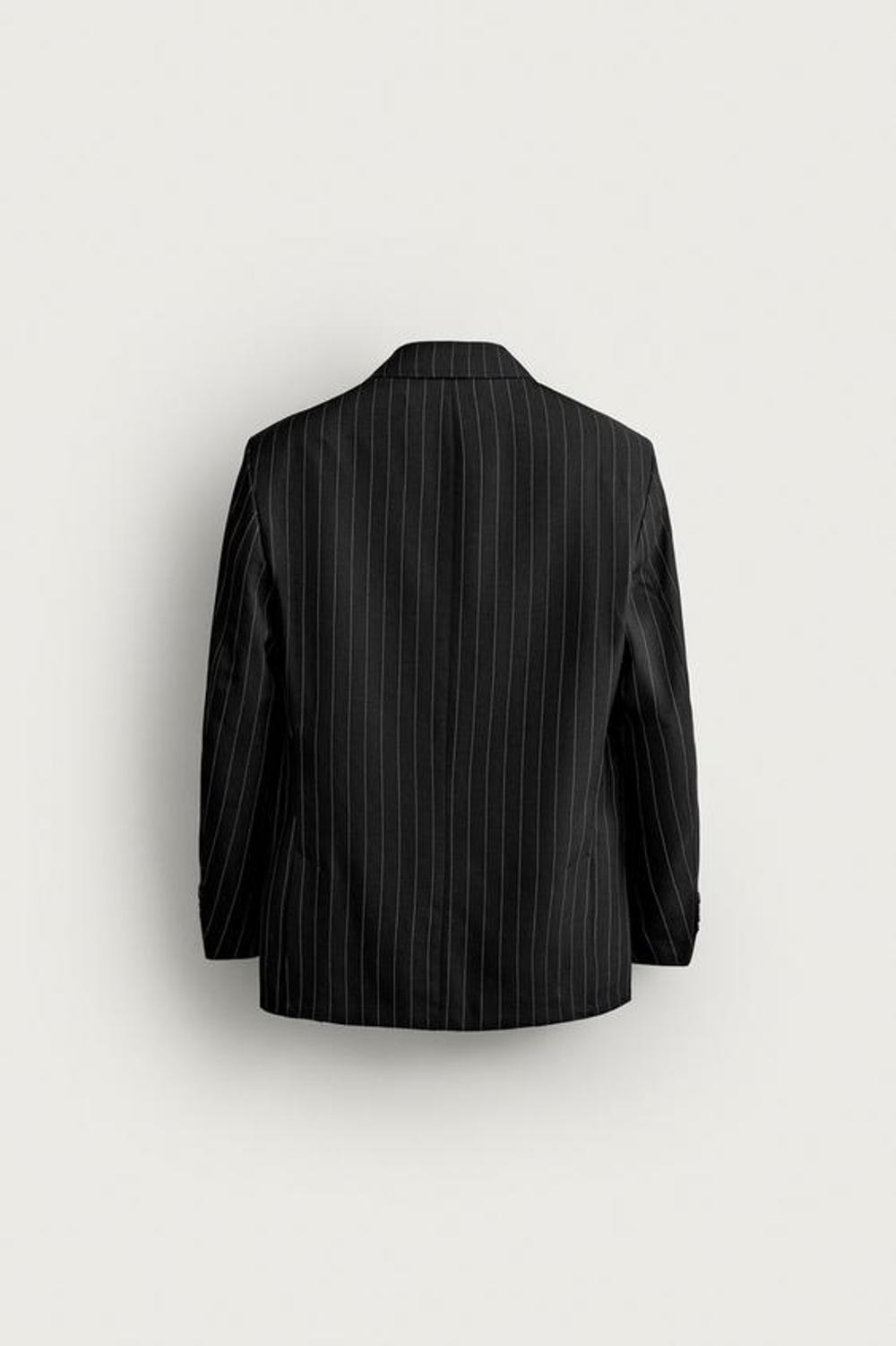ZARA ДВУБОРТНЫЙ КОСТЮМНЫЙ БЛЕЙЗЕР В ТОНКУЮ ПОЛОСКУ, ЧЕРНЫЙ