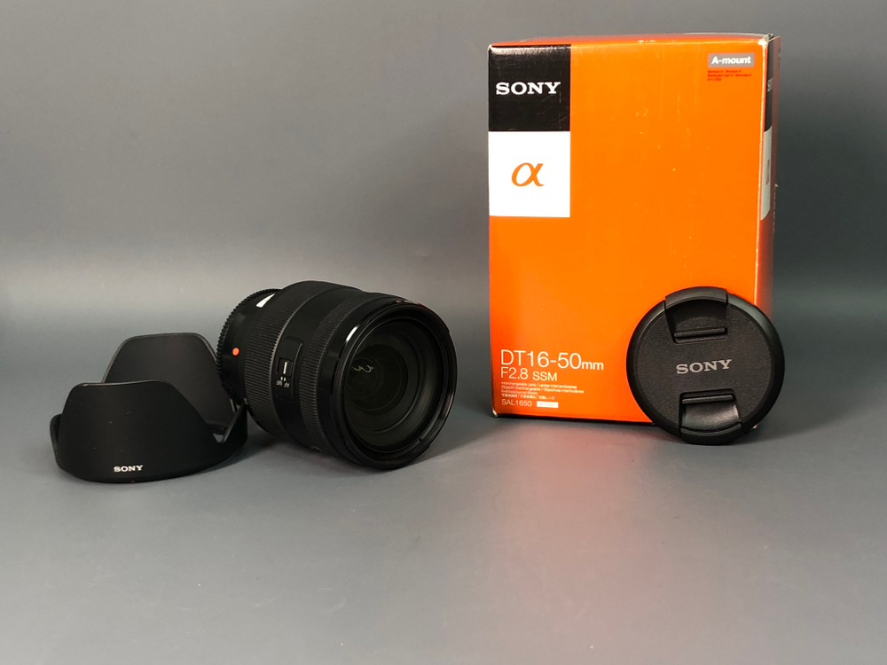 Sony F2.8 16-50 SSM