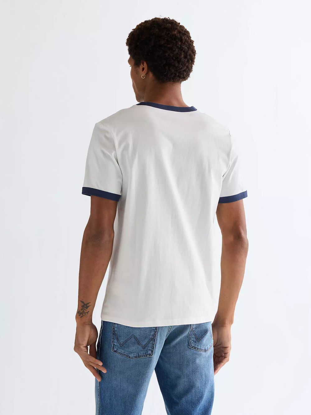 Футболка мужская WRANGLER RINGER TEE WORN WHITE