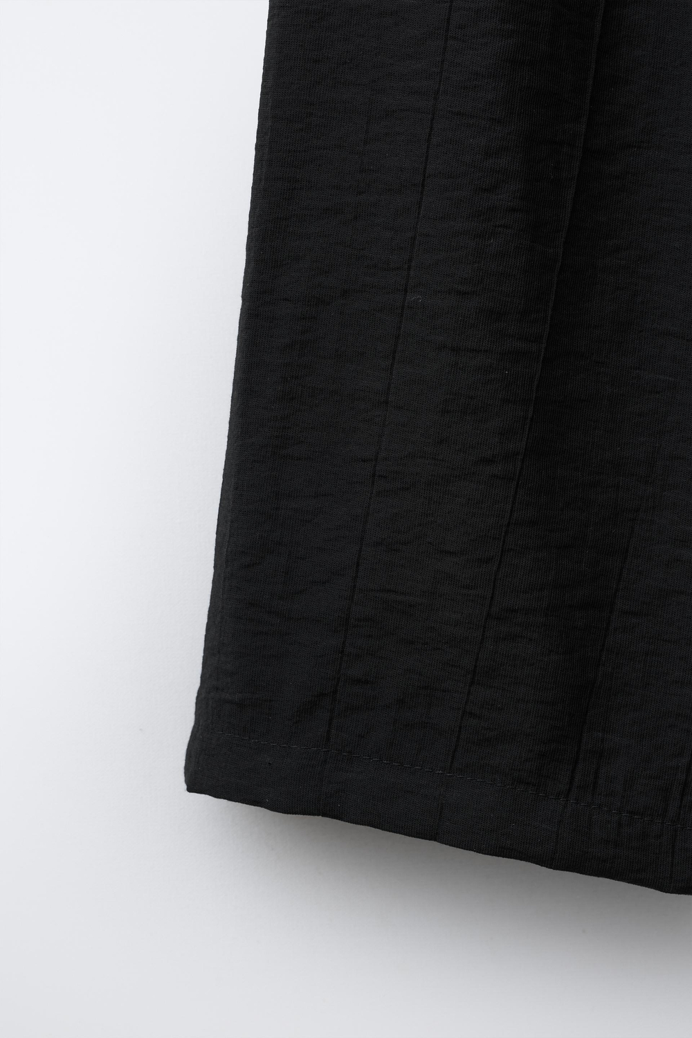 ZARA БРЮКИ WIDE LEG С ЖАТЫМ ЭФФЕКТОМ, ЧЕРНЫЙ