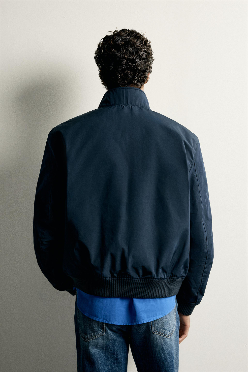 УТЕПЛЕННЫЙ БОМБЕР REGULAR FIT — ZARA