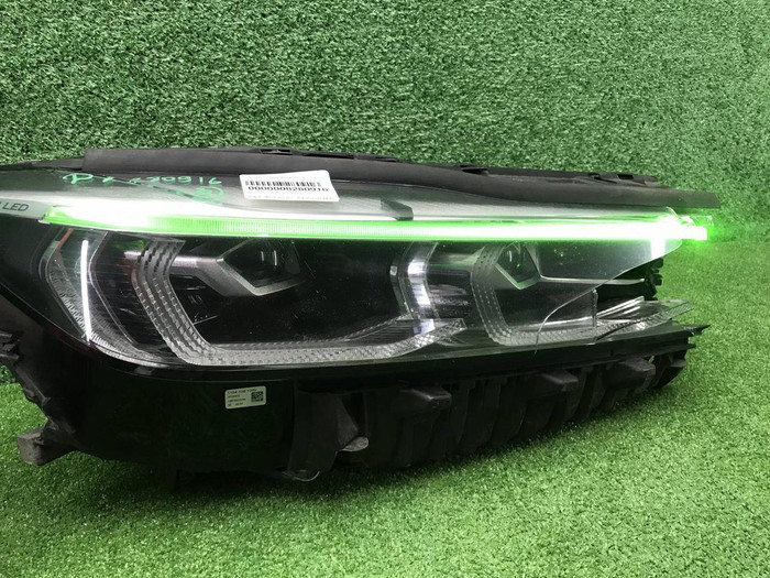 Фара правая BMW 7er G11 G12 (2019-2022) LED