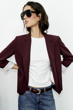 БЛЕЙЗЕР С ПОДПЛЕЧНИКАМИ И ПРИНТОМ НА МАНЖЕТАХ — ZARA