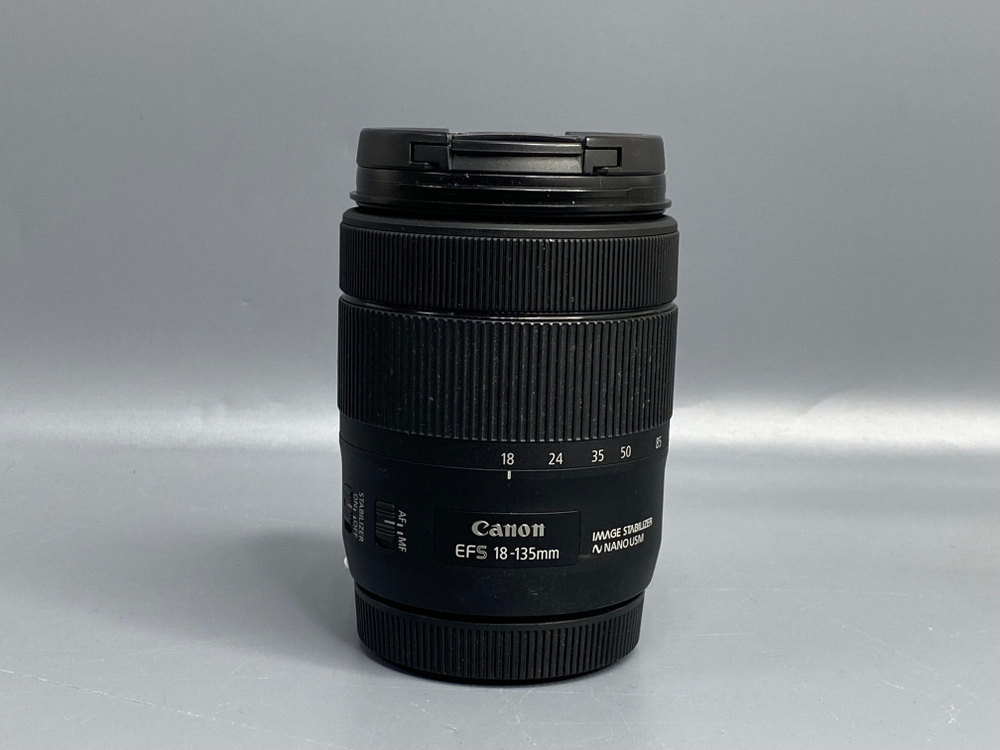 Canon EF-S 18–135mm f/3.5–5.6 USM
