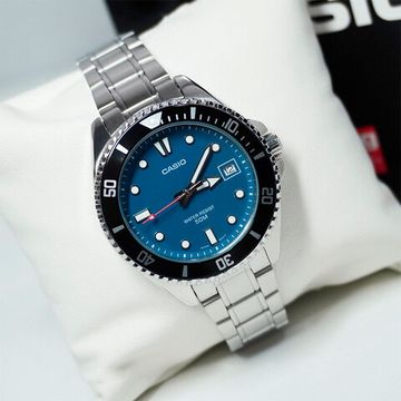 Наручные часы Casio MDV-10D-2A1VDF