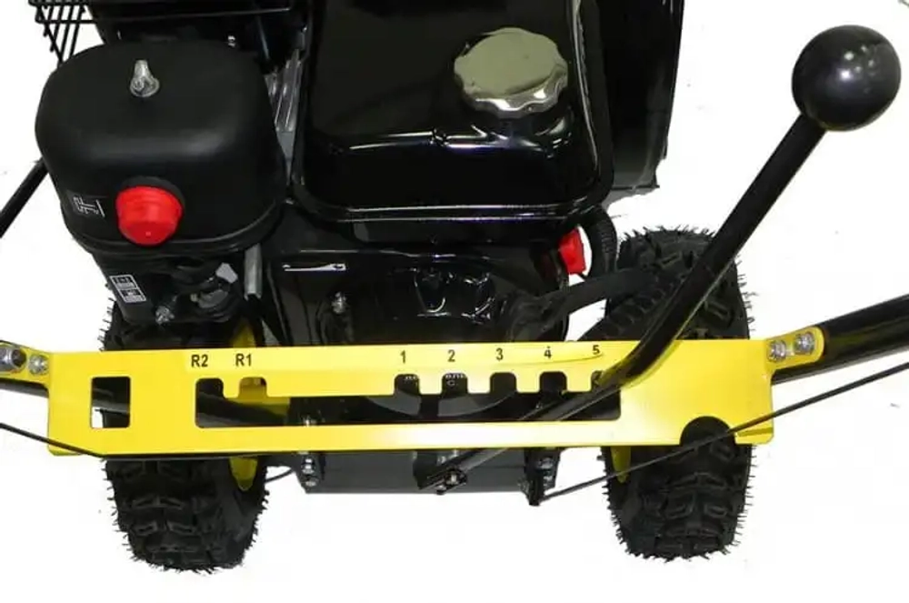 Снегоуборщик Huter SGC 4800B