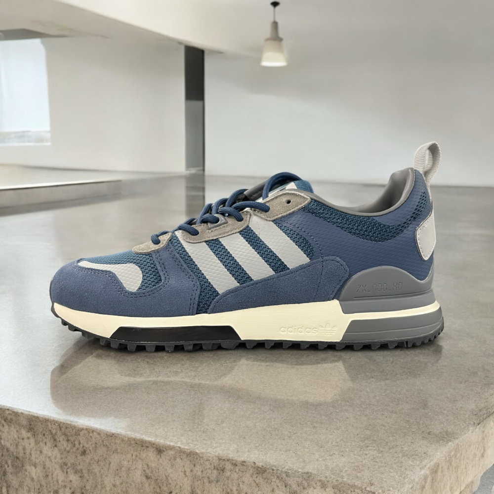 Adidas ZX 700 HD • Blue